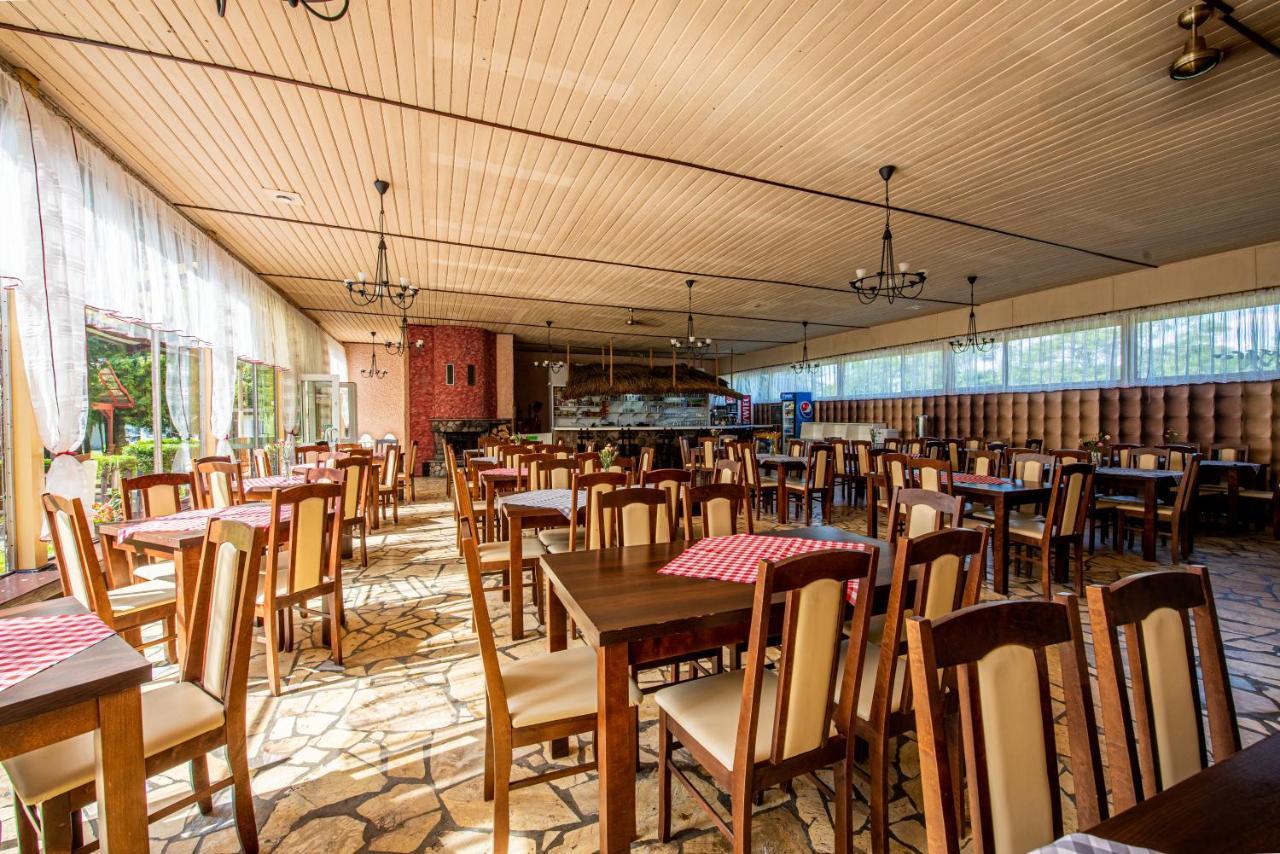 Hotel Osrodek Wypoczynkowy Dolomity Jedwabno Exteriér fotografie